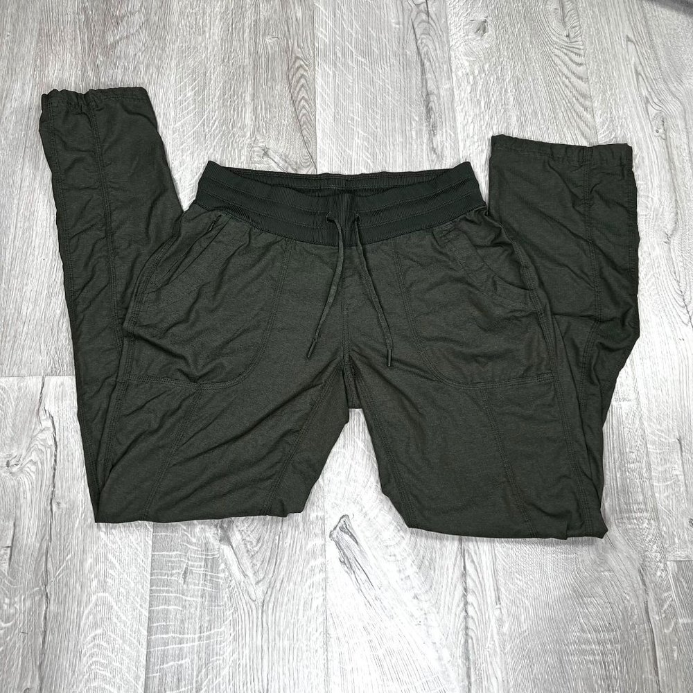The North Face Aphrodite 2.0 Womens Size M Olive Green Hiking Pants Nylon